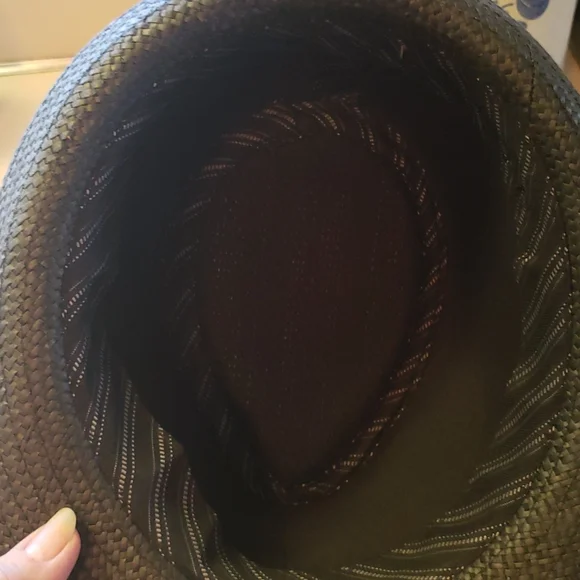 Men's Hat - Picture 3 of 5